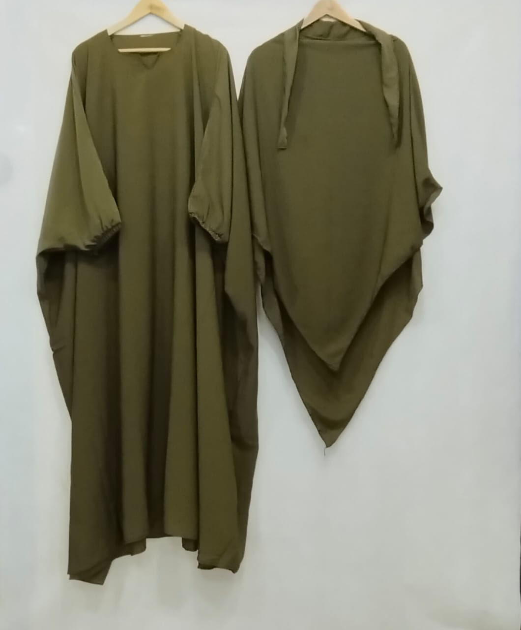 COMFY ABAYAS (KHIMAR + ABAYA) - OLIVE GREEN